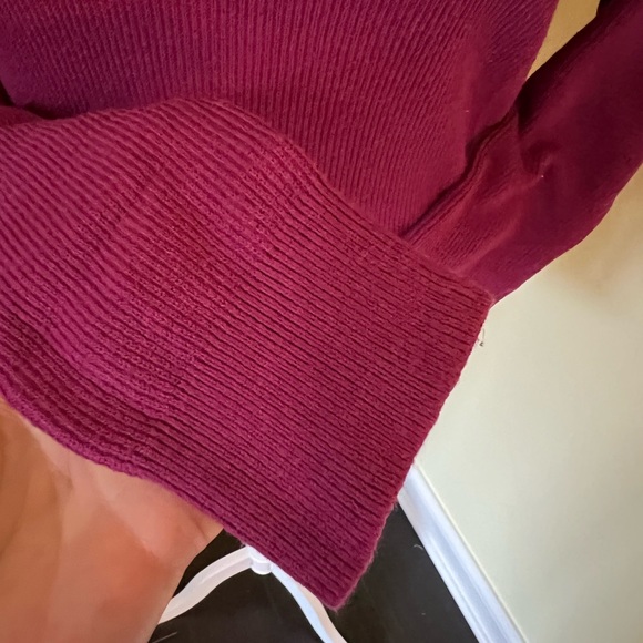 Splendid from Nordstrom Beautiful Raspberry Sweater, Knot Back, Rib, Medium - Picture 7 of 11
